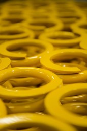 Show details for Öhlins TTX36 shock springs Picture of Öhlins TTX36 shock springs